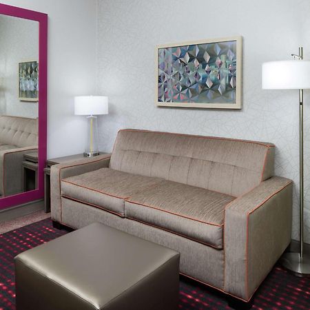 Home2 Suites By Hilton Orlando Airport Exteriör bild